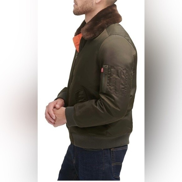 LEVI'S Men's Flight Bomber Jacket with a Faux Fur Removable Collar army green M - Picture 4 of 15